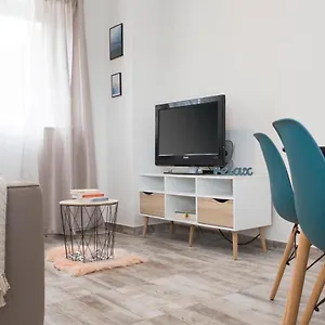 https://apartment-aquamarine-rabac.in-istria.net