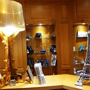 **** Hotel Carina Tour Eiffel Frankreich